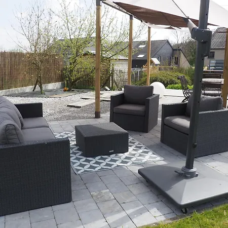 Couette Et Fourchette-gite-jacuzzi Et Jardin A Maredsous *